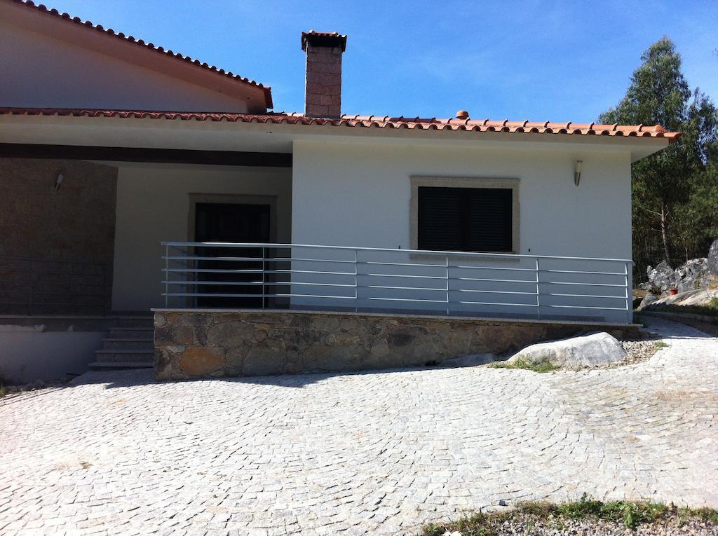 セヴェル・ド・ヴォウガ Quinta Porto Dos Lobosヴィラ エクステリア 写真
